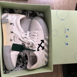 Off White Vulcanized Canvas Low Top Sneakers